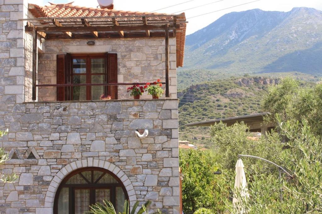 Hanakia Stoupa Exterior photo